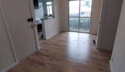 Apartamento no Condomínio Residencial Saint Louis