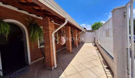 Casa com 2 quartos à venda na Rua Henrique Nazaré Martins, 59, Jardim São Gonçalo, Campinas, 170 m2 por R$ 580.000