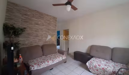 Casa com 2 quartos à venda na Rua Xavantes, 279, Parque da Figueira, Campinas, 147 m2 por R$ 450.000