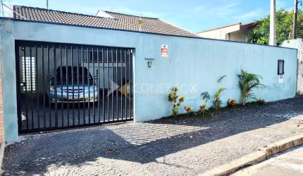 Casa com 3 quartos à venda na Rua Cândido Portinari, 381, Vila Nogueira, Campinas, 288 m2 por R$ 800.000