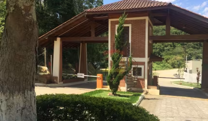 CHACARA A VENDA EM MAIIRIPORÃ-SP ACEITA PERMUTA POR IMOVEL/CARRO
