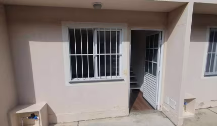 Casa em Condomínio para Venda em São Paulo, Jardim Guarujá, 2 dormitórios, 1 banheiro, 1 vaga