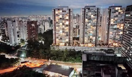 Apartamento para Venda em São Paulo, Vila Suzana, 3 dormitórios, 3 suítes, 4 banheiros, 4 vagas