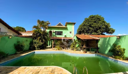 Casa com 4 dormitórios à venda, 440 m² por R$ 720.000,00 - Balneário - São Pedro da Aldeia/RJ