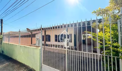 Casa com 2 dormitórios para alugar, 123 m² por R$ 2.317,94/mês - Campo Redondo - São Pedro da Aldeia/RJ