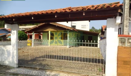 Casa - Porto Belo SC
