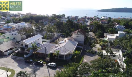 Casa - Porto Belo SC