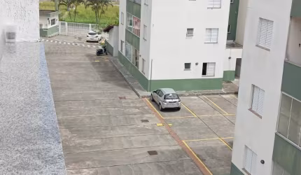 Apartamento 2dorm 100m da praia 190mil financia