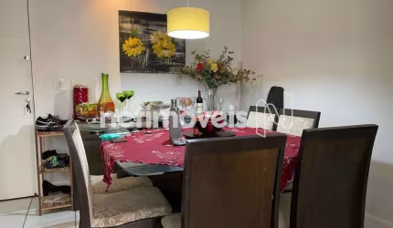 Lindo e Amplo 02 Qtos Suíte Varanda Oportunidade