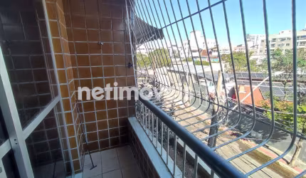Lindo e Amplo 02 Qtos Varanda Ótima Localização Oportunidade