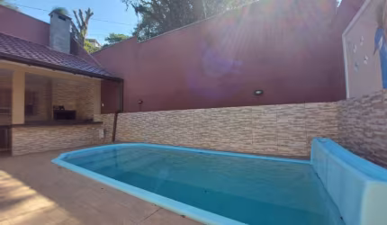 Venda | Casa 3 dorms (2 suítes) + 2 vagas