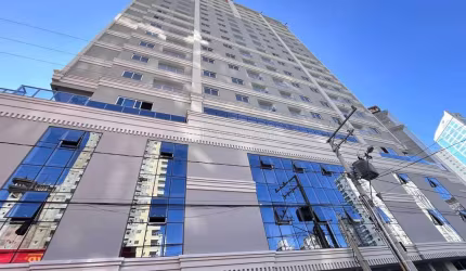 Conforto e Lazer à Beira-Mar  no Place D'France: Apartamento Semi-Mobiliado em Itapema