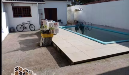 Casa com 2 quartos à venda na Rua Joaquim Aurélio Nabuco de Araújo, Martim de Sá, Caraguatatuba, 300 m2 por R$ 600.000