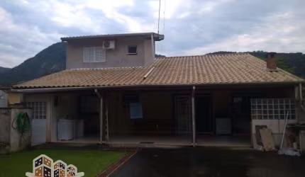 Casa com 2 quartos à venda no Massaguaçu, Caraguatatuba , 384 m2 por R$ 550.000