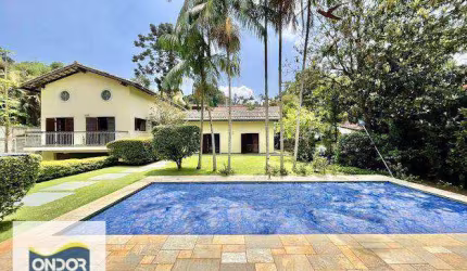 Casa com 4 dormitórios sendo 4 suítes à venda, 413 m² por R$ 2.300.000 - Chácara Eliana - Cotia/SP