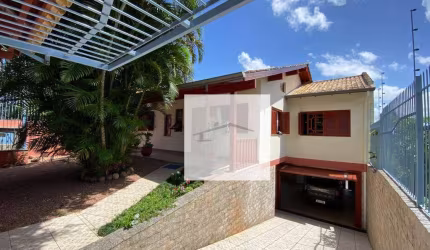 Casa com 3 dormitórios à venda, 201 m² por R$ 799.000,00 - Jardim América - São Leopoldo/RS