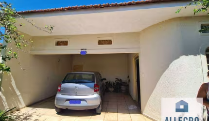 Casa no Jardim Bordon com 3 dormitórios e 2 vagas de garagem | Próximo ao Campo do América !!