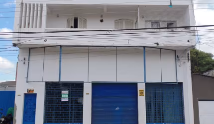 Prédio Comercial à venda, 650.00 m2 por R$2400000.00  - Reboucas - Curitiba/PR