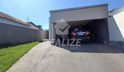 Casa com 4 dormitórios à venda, 135 m² por R$ 450.000,00 - Jardim Bom Pastor - Botucatu/SP