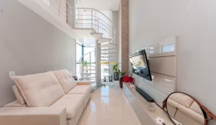 Cobertura Impecável do Residencial Solimões com Vista Panorâmica