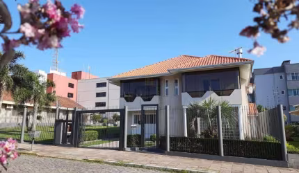 Casa em Carlos Barbosa / RS - bairro Aurora