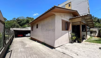Casa à venda, 4 quartos, 2 vagas, Bela Vista - Carlos Barbosa/RS