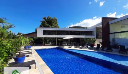 Casa com 5 dormitórios à venda, 178 m² por R$ 3.000.000,00 - Cambury - São Sebastião/SP