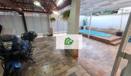 Casa com 3 dormitórios à venda, 285 m² por R$ 685.000,00 - Jardim Califórnia - Caraguatatuba/SP