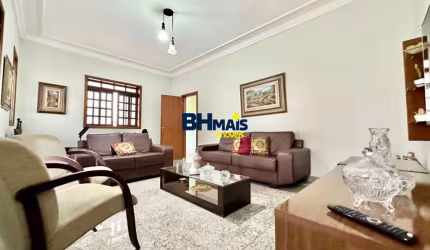 Casa com 6 quartos à venda na Rua Cambuquira, 1066, Carlos Prates, Belo Horizonte por R$ 1.150.000