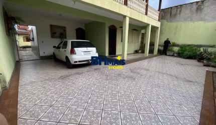 Casa com 4 quartos à venda na Rua Póvoa de Varzim, 28, Paquetá, Belo Horizonte por R$ 850.000