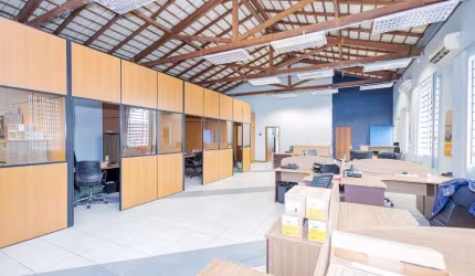 Barracão à venda, 825 m² por R$ 4.400.000,00 - Parolin - Curitiba/PR