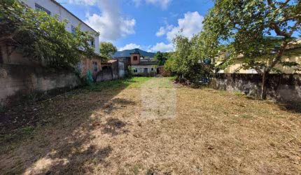 Terreno à venda, 360 m² por R$ 330.000,00 - Flamengo - Maricá/RJ