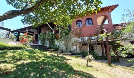 Casa com 3 dormitórios à venda, 440 m² por R$ 1.200.000,00 - Guaratiba - Maricá/RJ