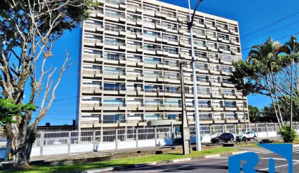 Apartamento a venda , prédio frente mar em Caraguatatuba
