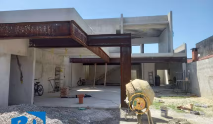 Casa de Alto Padrão em Construção - Jardim Primavera, Caraguatatuba