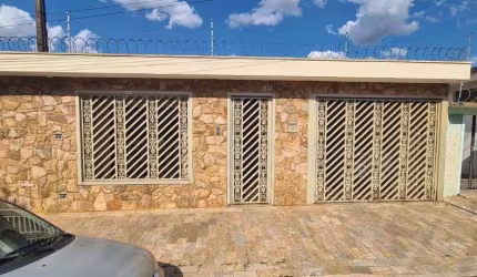Casa com 2 quartos à venda na Rua Francisco Marigo, 1147, Jardim Cruzeiro do Sul, São Carlos, 251 m2 por R$ 650.000