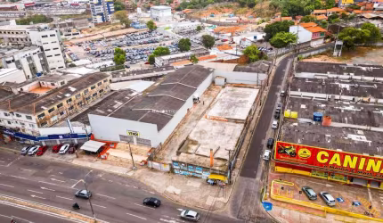 Vendo um galpão na Jerônimo de Albuquerque, próximo ao ATACADÃO E AO HOSPITAL SÃO DOMINGOS