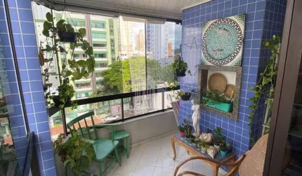 Cobertura dividida em 02 apartamentos no centro de Balneário Camboriú