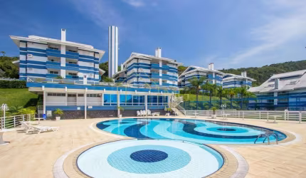 Apartamento à venda na Praia Brava