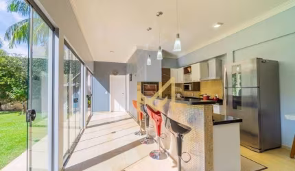 Casa com 3 dormitórios à venda, 211 m² por R$ 1.350.000,00 - Coqueiral - Cascavel/PR