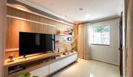 Sobrado mobiliado com 1 suíte + 2 dormitórios à venda, 140 m² por R$ 750.000 - Esmeralda - Cascavel/PR