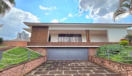 MANSÃO NO CENTRO DE ARARAQUARA