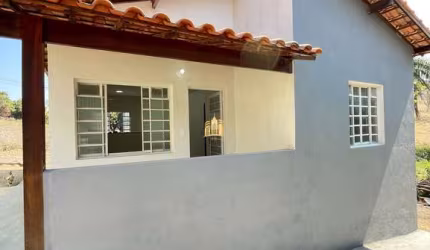 Venda de Casa no Bairro Dumaville em Esmeraldas | 2 Quartos, 120.000