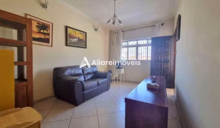 Casa c/ 2 quartos e 2 vagas, 200m², à venda no bairro Vila Prudente, por 800.000,00