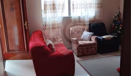 Casa com 3 quartos à venda em Jardim Nicéia - SP