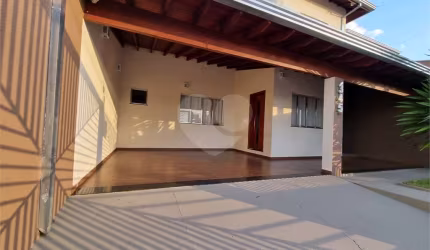 Casa com 3 quartos à venda em Jardim Esplanada - SP