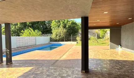 Casa com 3 quartos à venda ou para locação em Recanto Dos Nobres I - SP