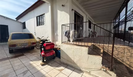 Casa com 3 quartos à venda em Vila Becheli - SP