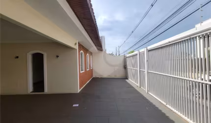 Casa com 3 quartos para locação em Vila Nova Cidade Universitária - SP