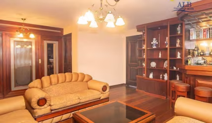 Casa com 5 dormitórios à venda, 285 m² por R$ 1.600.000,00 - Centro - Pinhais/PR